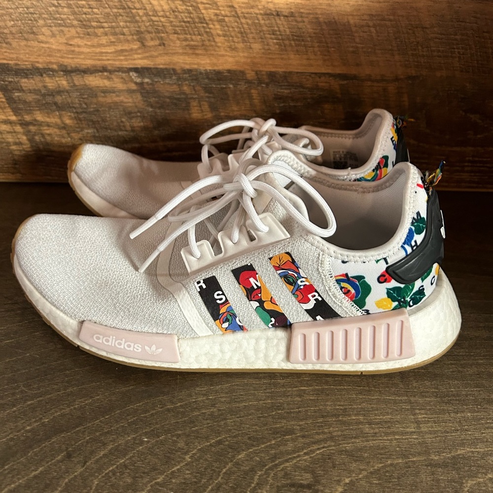 adidas gazelle silver green womens Rich Mnisi NMD_R1 Women GW0563